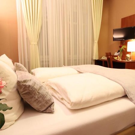 Hotel Wahlster Saarbrücken Eksteriør billede