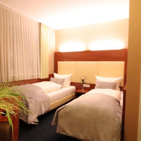 Hotel Wahlster Saarbrücken Eksteriør billede