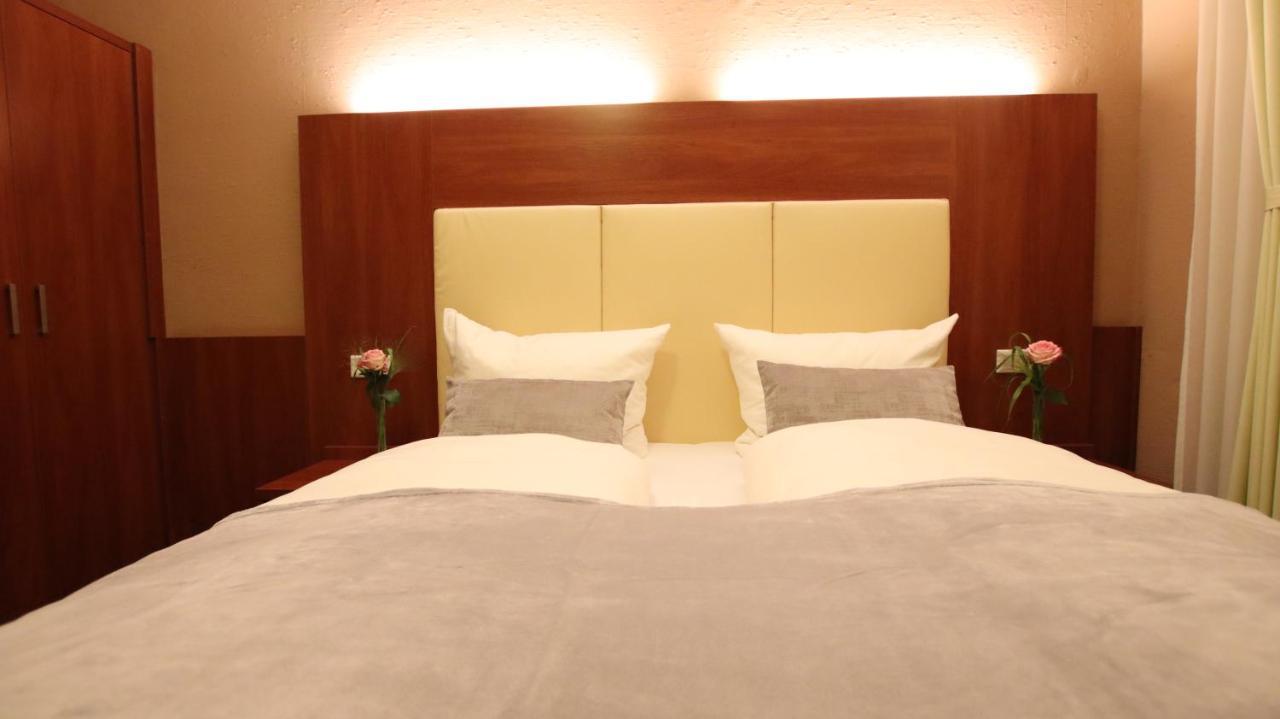 Hotel Wahlster Saarbrücken Eksteriør billede