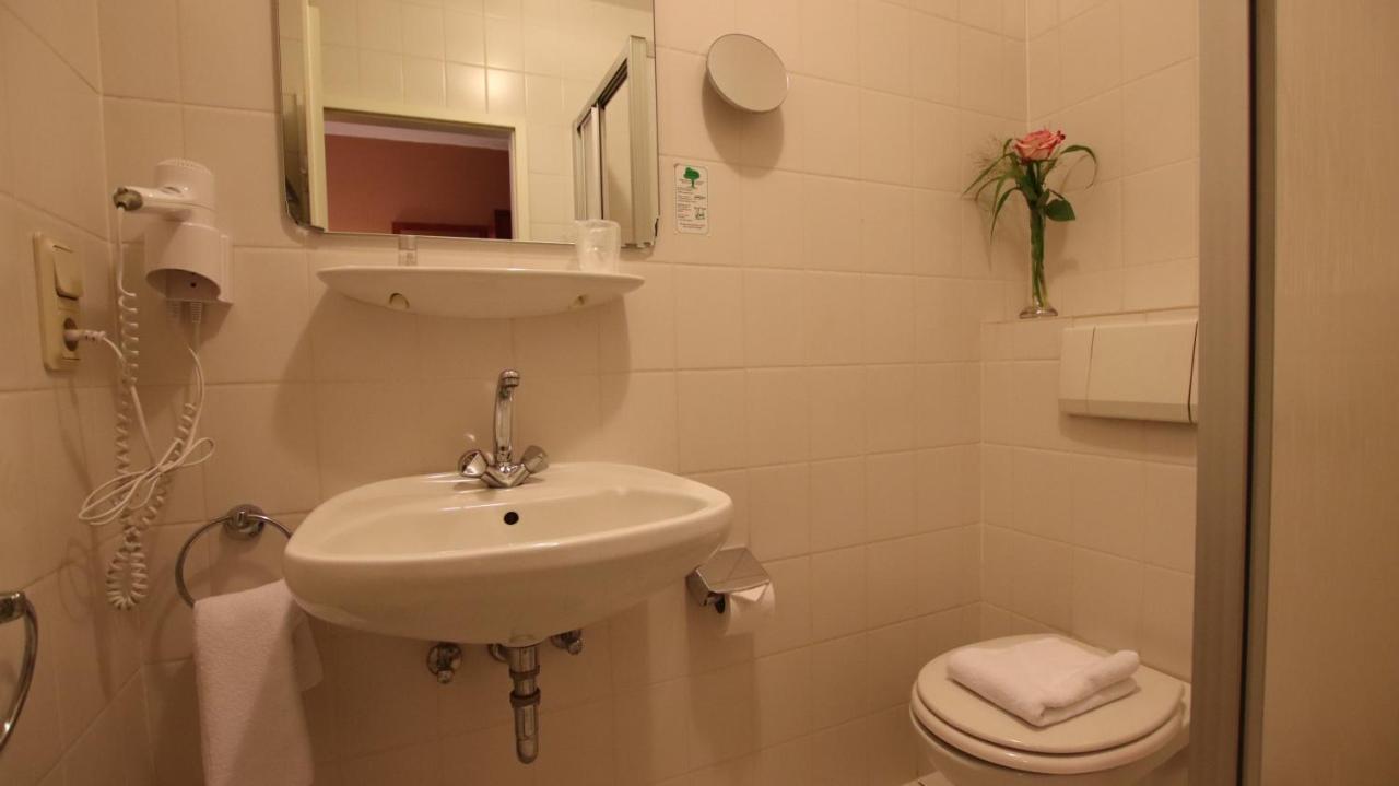 Hotel Wahlster Saarbrücken Eksteriør billede