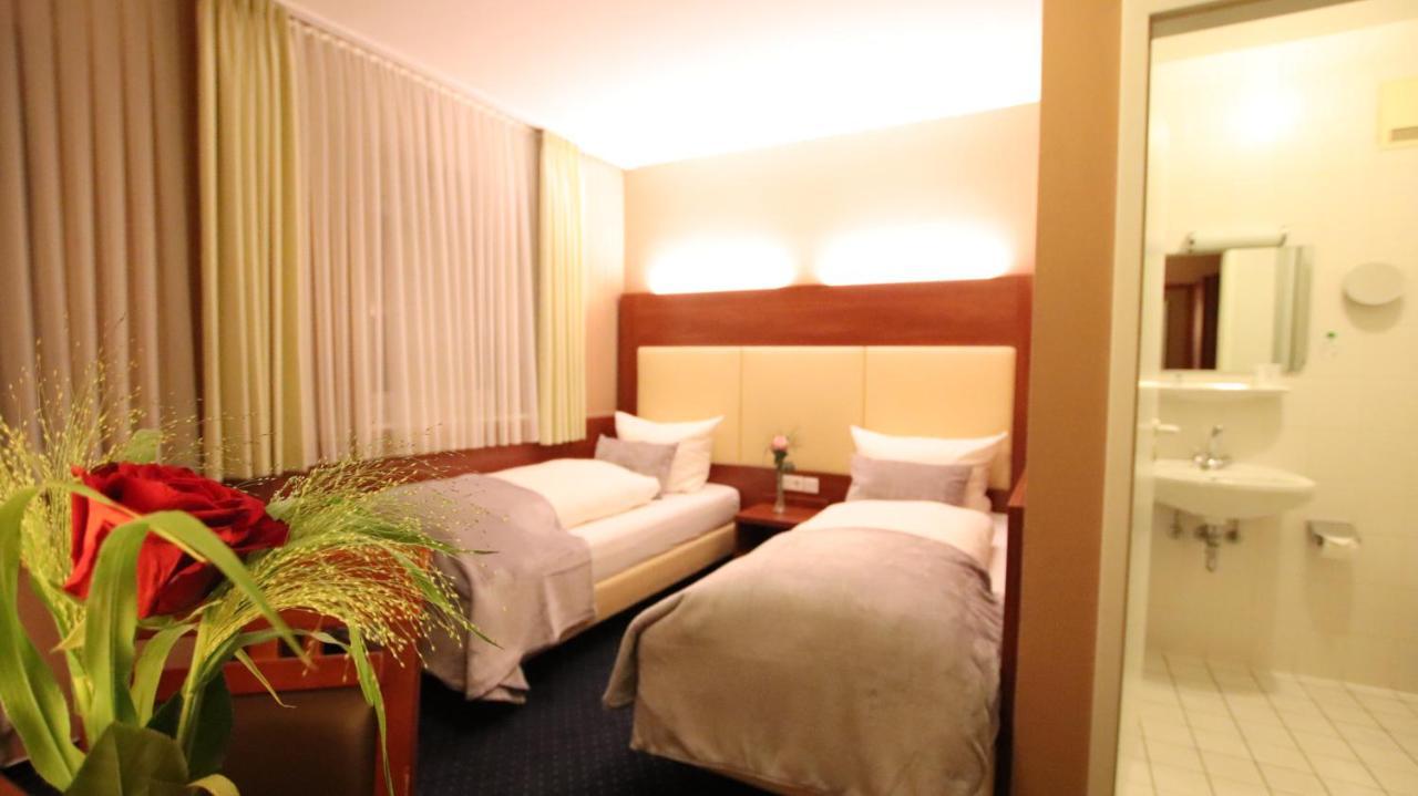 Hotel Wahlster Saarbrücken Eksteriør billede