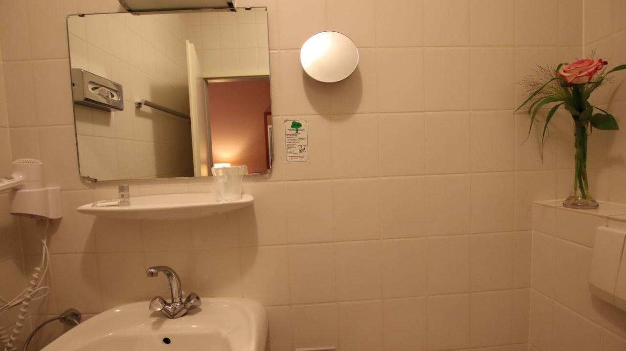 Hotel Wahlster Saarbrücken Eksteriør billede