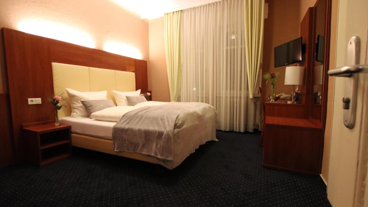 Hotel Wahlster Saarbrücken Eksteriør billede